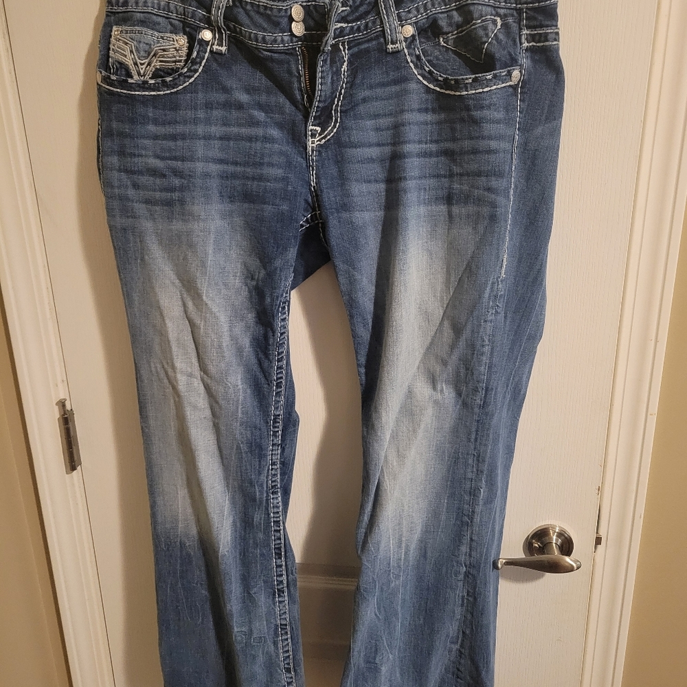 Western cut jeans with 33 inch inseam